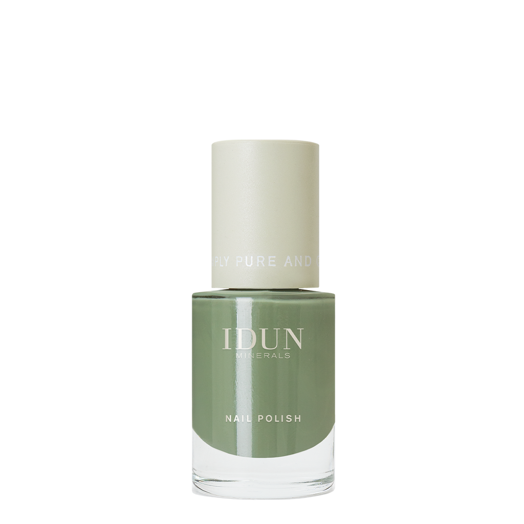 NAIL POLISH
