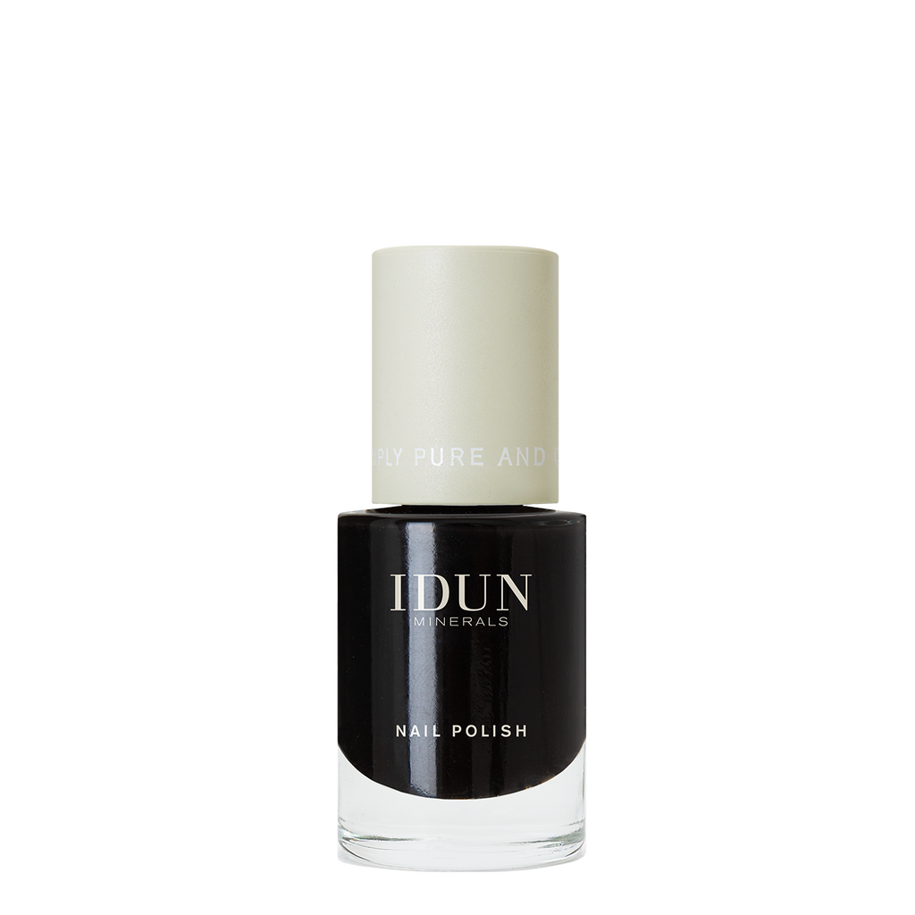 NAIL POLISH