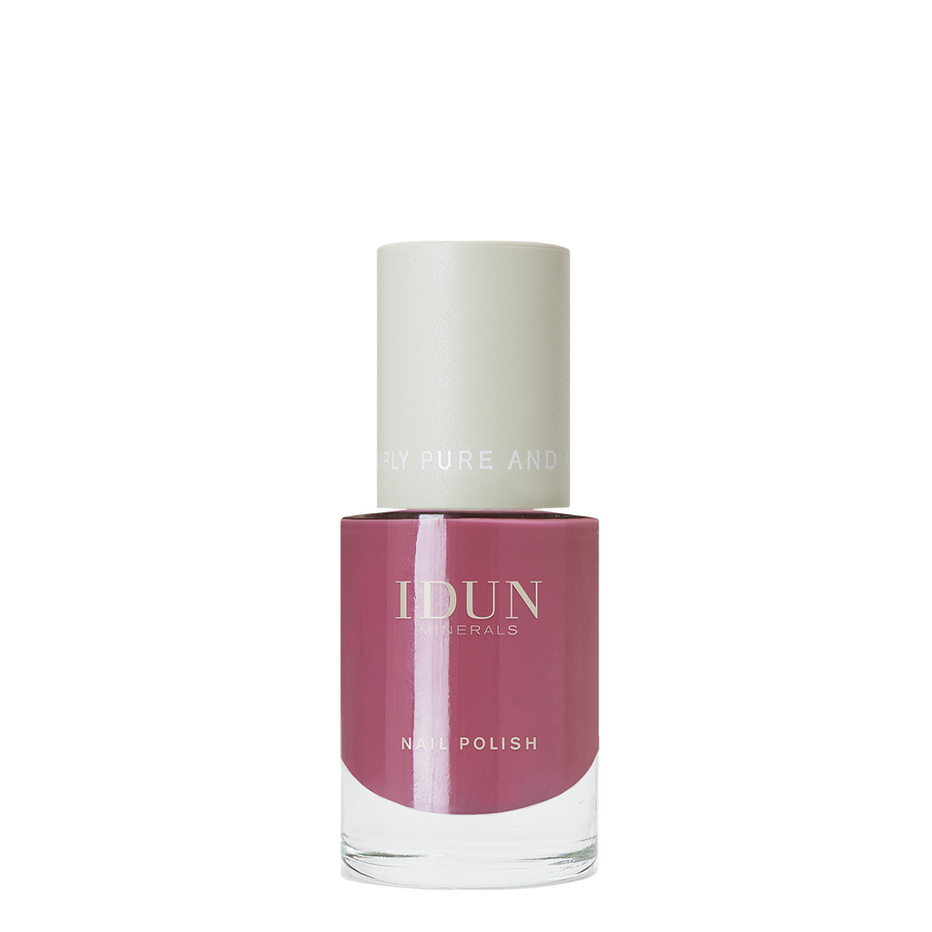 NAIL POLISH