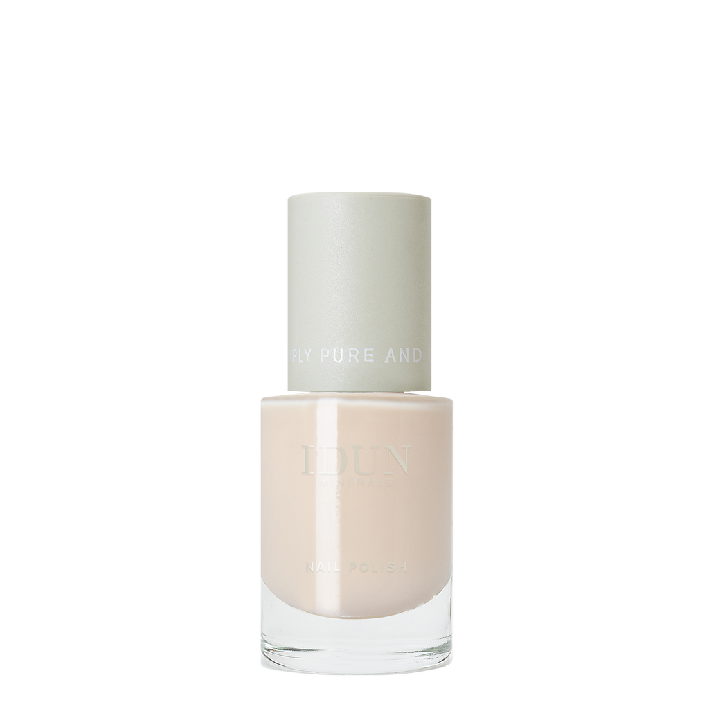 NAIL POLISH
